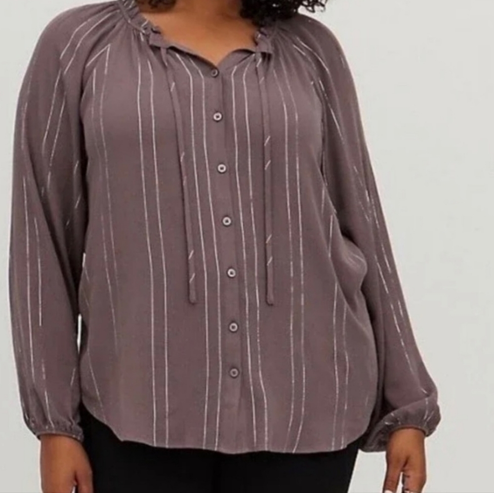 torrid Mauve-Gray Vertical Stripe Button Front Blouse size 2x (18-20